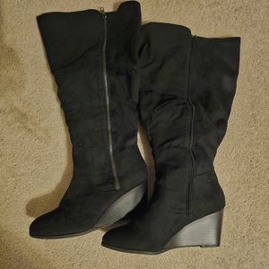 NWOT Cloudwalkers Women's Wide Fit Tall Boot Size 11W